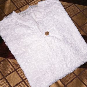 Chikankari Woman's Kurti