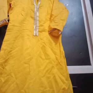 Beautiful Yellow Kurta Set With Dupatta Patch Work