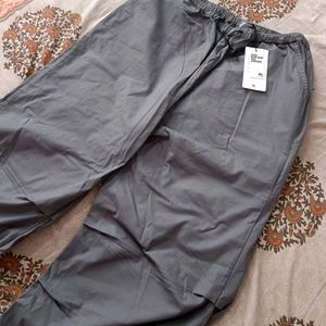 NewMe Oversized Cargo Pants ( Without Tag)