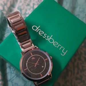 🌻BRAND NEW DRESSBERY WATCH