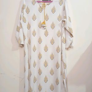 Avaasa Women's Kurta