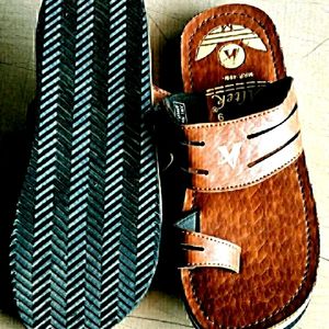 Combo Of 2 New & Unused Branded Sandals(Size 7 & 9