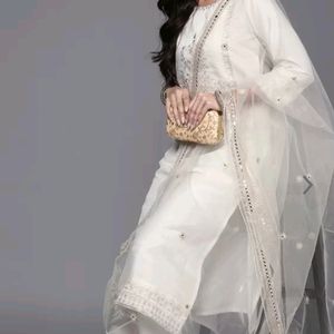 INDO ERA WHITE EMBROIDERED KURTA SET