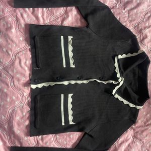 Black Winter Wear Crop Top