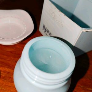 DOT AND KEY FACE MOISTURIZER