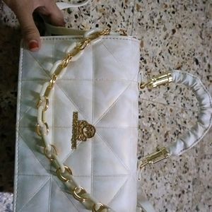 White & Creamy Siling Bag