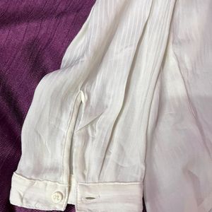 H&M lining off white soft high low shirt