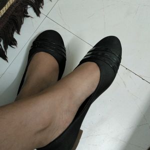 Black Jutti For Women Or Girls