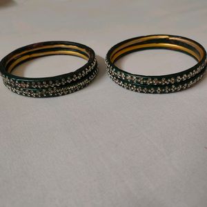 Bangles Of Medium Size