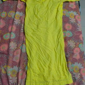 Chinkikari Kurti In Yellow😊