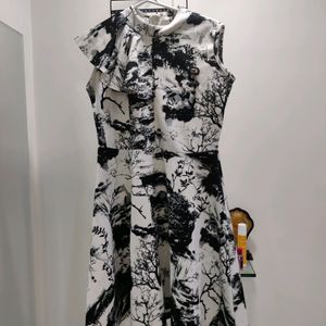 B/W Printed Mini Dress