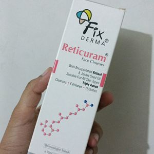 Fix derma Reticuram Face Cleanser