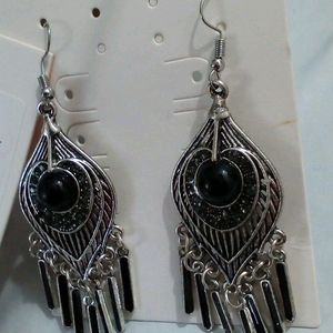 Black Urbanic Earings