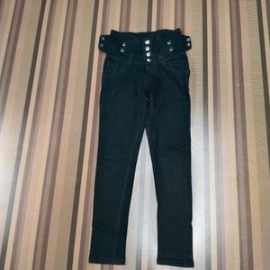 S-37 Size 28 Slim Fit Women Denim Jeans