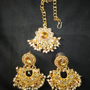 Gold Plated Bridal White Stone Earrings Maang Tika