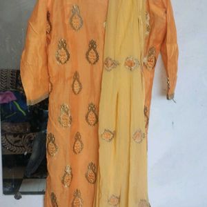 Kurti Set With Leggings Or Dupatta