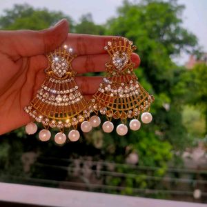 Pearls Earrings