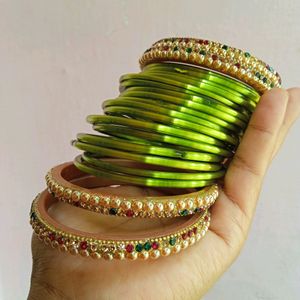 Bangles Set