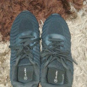 Black Sports Shoes For Men's
