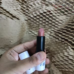 Nude Lipstick Combo New