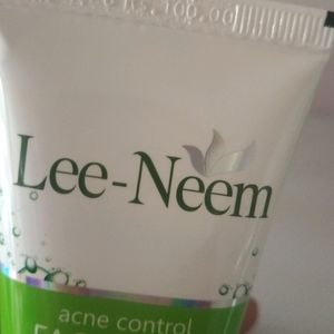 Acne Control Face Wash