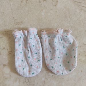 Baby clothing