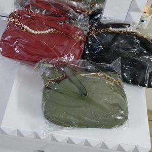 Stylish Sling Bag (Brand New)