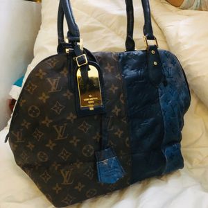 🔥 Lv Handbag (Used )