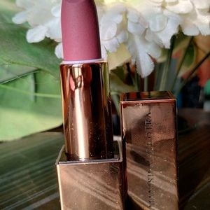 Manish Malhotra Powder Matte Lipstick- Nude Nuance