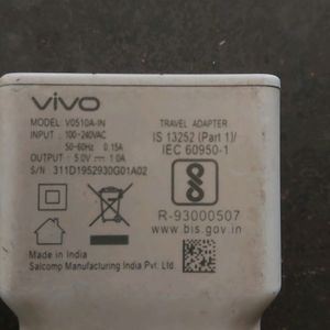 VIVO ORIGINAL CHARGER