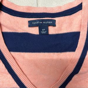 Sweat Shirt From Tommy Hilifer