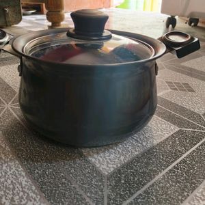 Usha Leuxs Cookware