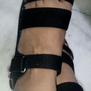 Black Flat Sandals