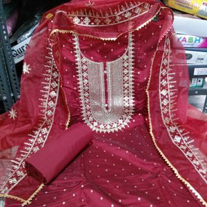 Unstitched Chanderi Suit