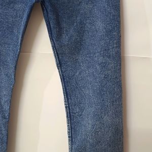 High Waist Straight Fit Jeans