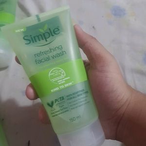 Simple  Refreshing Facial Wash