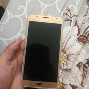 Samsung Galaxy J7