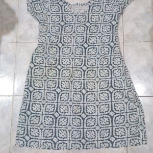 SHORT KURTI