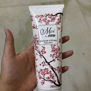 NYKAA BODY LOTION