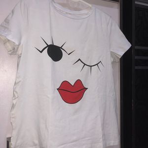 Wink Tee