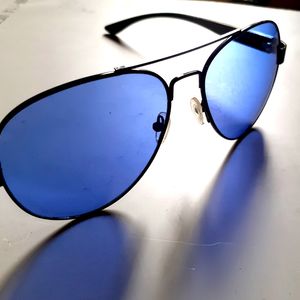 Stylish Neavy Blue Cooling Glass😎 💙