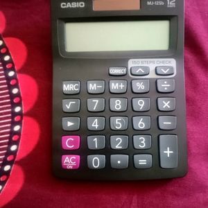 Brand New Calculator 🤍