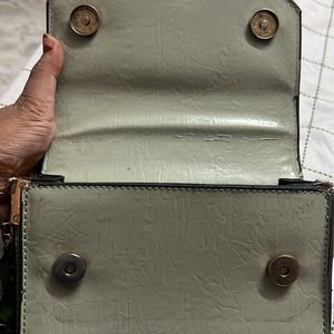 Pista Green Sling Bag