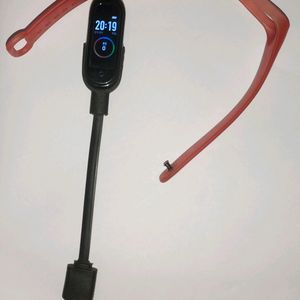 UNUSED M4 smart band (With Strap And Charger)