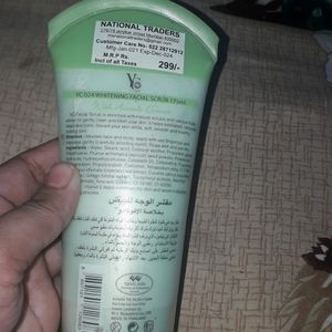 Whitening Facial Scrub