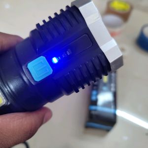 Multifunctional Strong 4 Led Torch Light