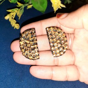Rhinestone Earrings ❣️