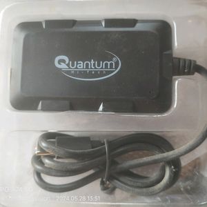 Quantum QHM5660  Type C To USB Hub