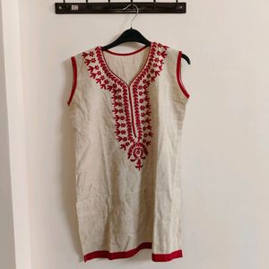 Sleeveless Kurthi For Women