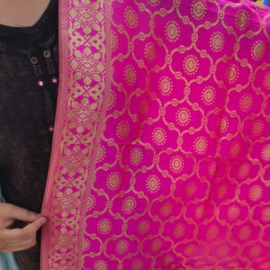 PinkGolden Silk Ethnic Shawl+FreeRajhasthani Potli